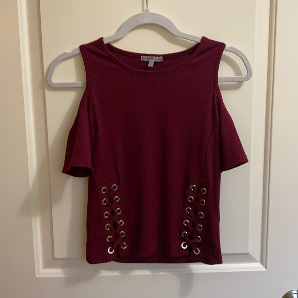 Maroon crop top